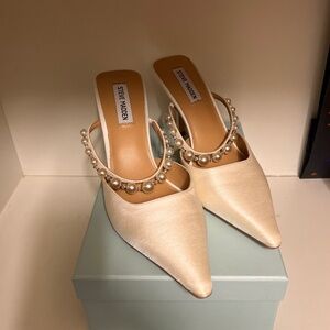 STEVE MADDEN BRECKI PEARL WHITE